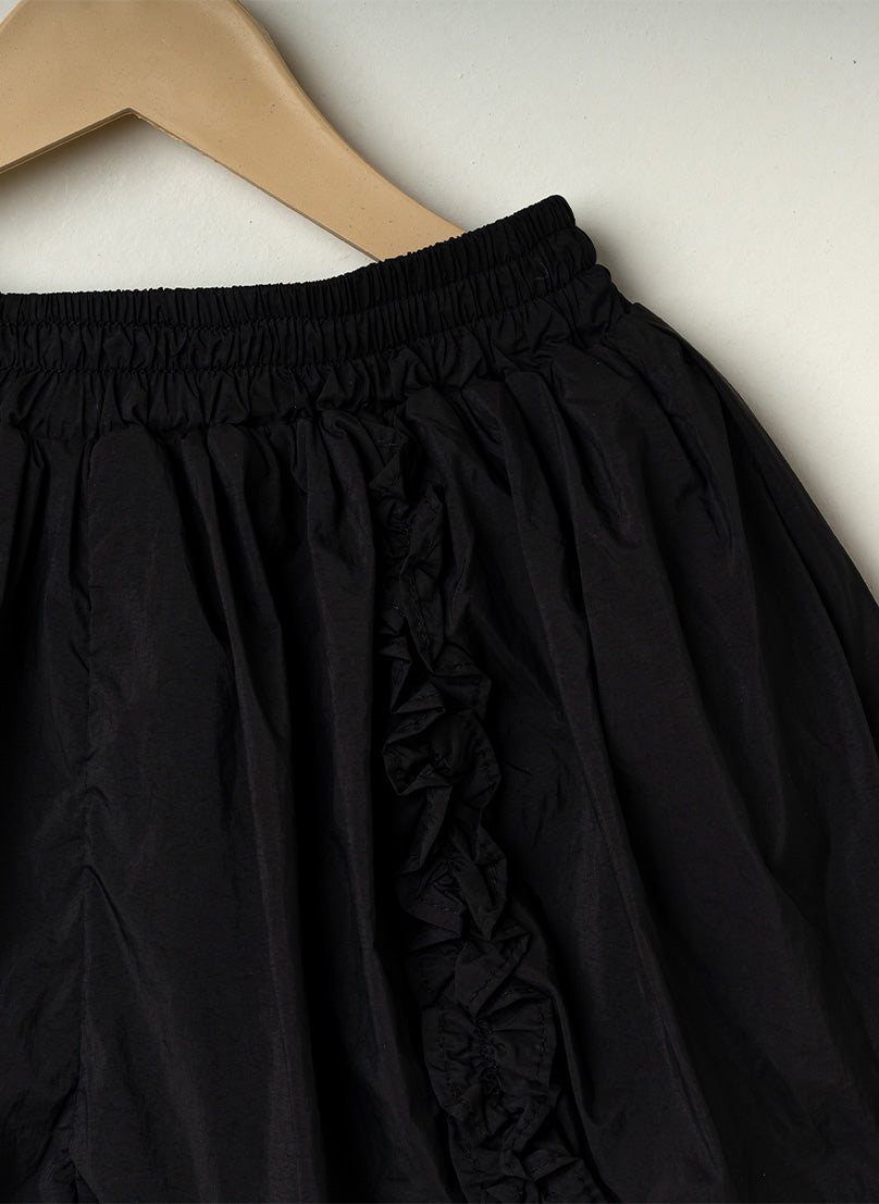 Black Ballon Shorts