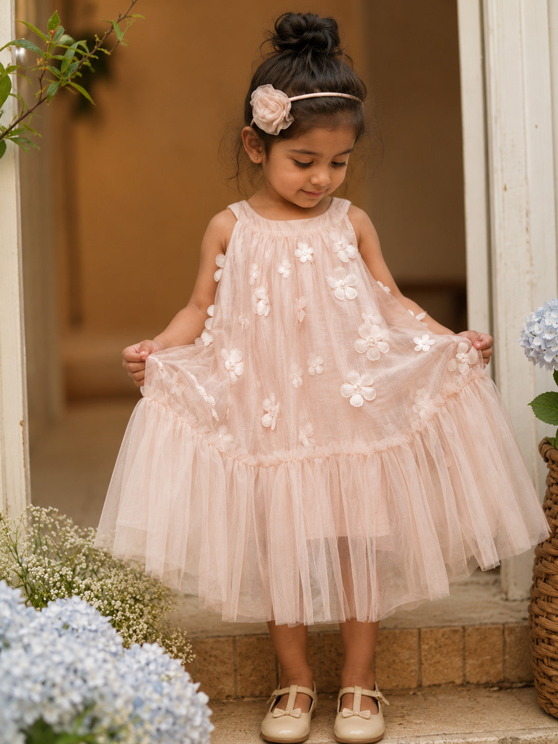 DAISY DREES