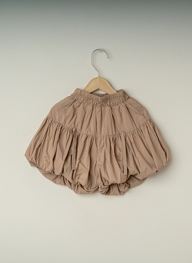 Milky Brown Tiered Ballon Shorts
